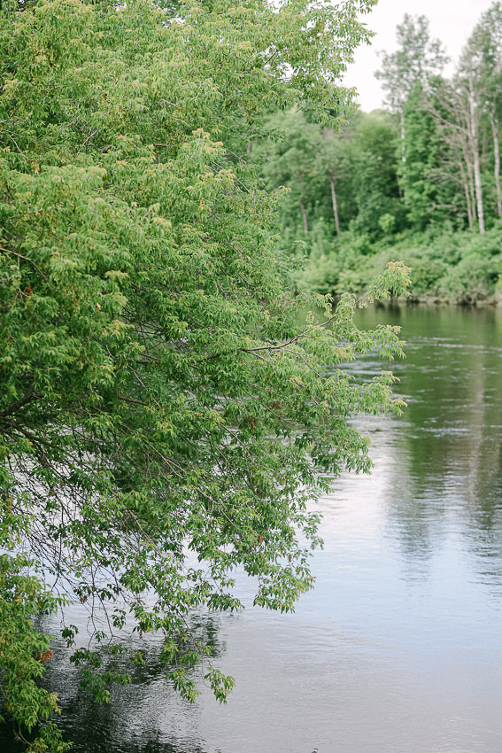 La nature. Le Pont Couvert., Laurentides.