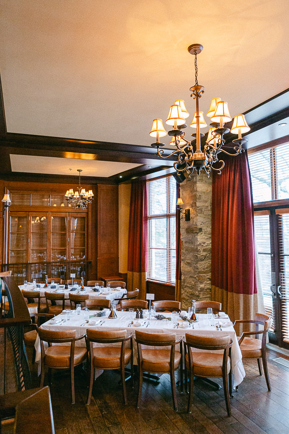 Un mariage dans les Laurentides, Hôtel Quintessence. La salle de réception.