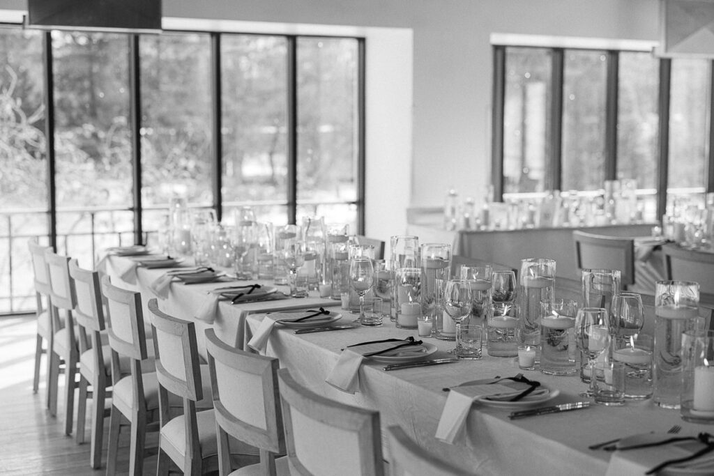 Un décor moderne et élégant, par la wedding planner à Montréal Agence Auréa.