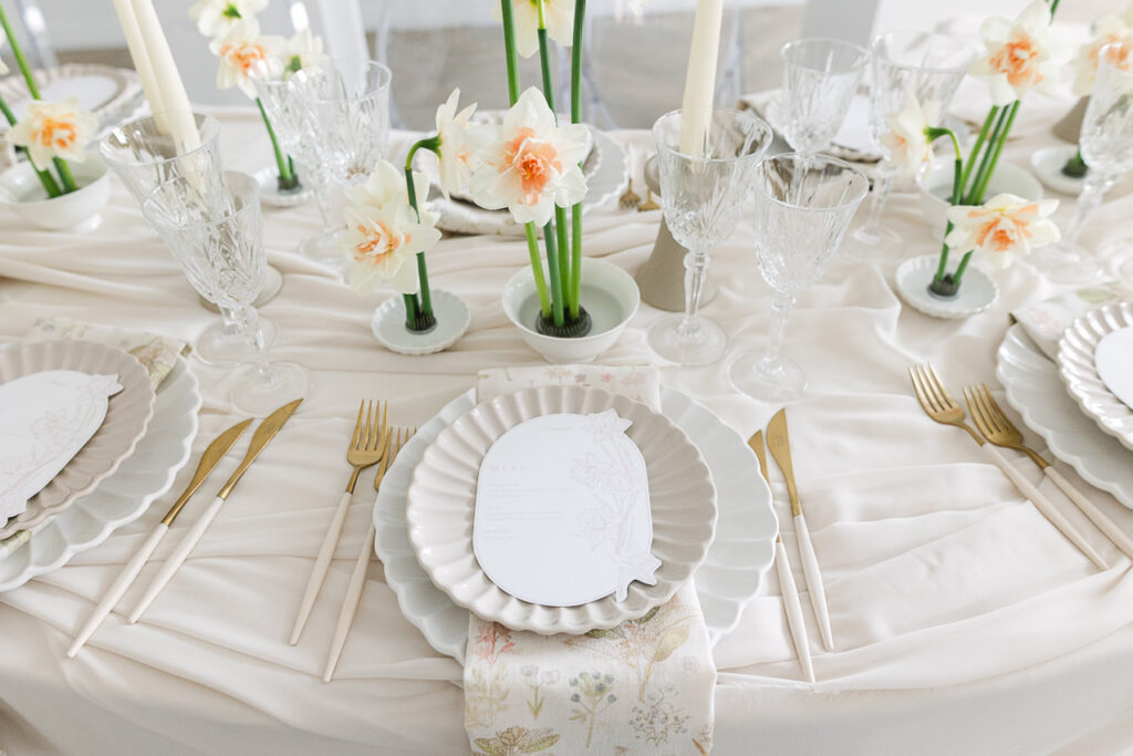 Un décor joyeux et romantique par la wedding planner à Montréal Paulina & Co.